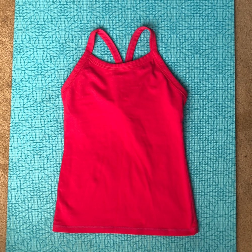 Lululemon Razorback tank